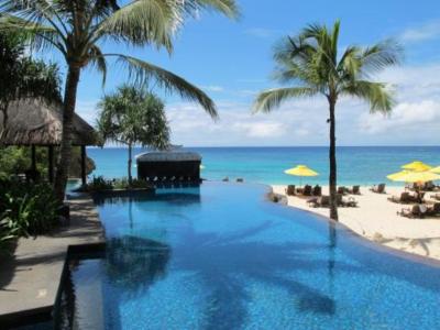 ガーデンプール