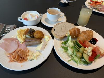 朝食ブッフェです。料理の種類は多いです。