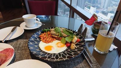 ラウンジ 朝食