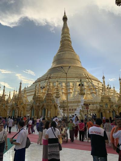 ここを見ずしてヤンゴンを去れず