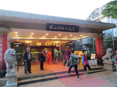 豪華な入り口です。