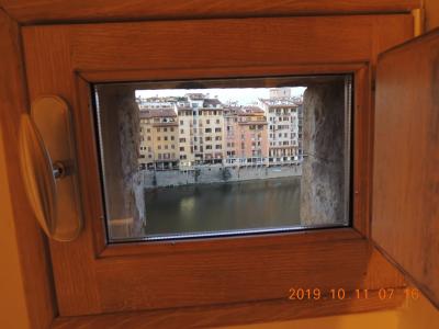 客室の窓から外の景色