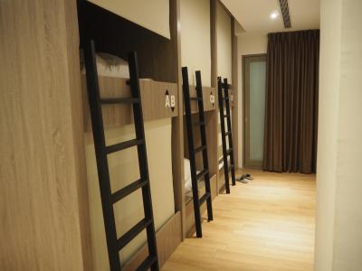 共同ドミトリー