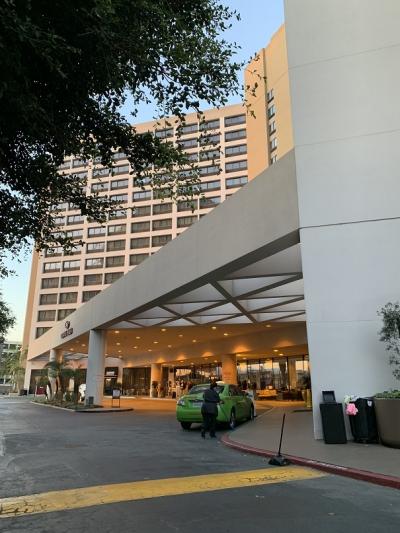 空港内で近くて安心