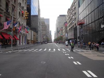 コロンブスデーで滅多に見られない5番街
