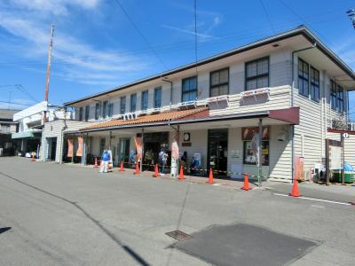 ＳＬ出発時は賑わっています