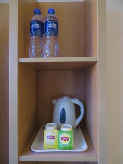 ミネラルウォーター2本ありました