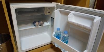 冷蔵庫には無料飲料