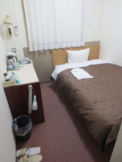 別館はやっぱり古さが・・