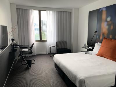 価格高めだが、立地よい落ち着いたホテル