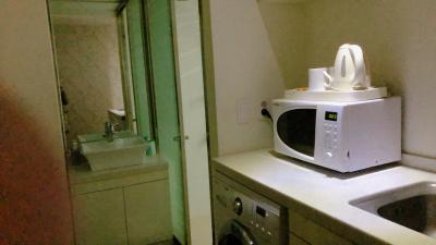 写真に指が入ってしまいました。