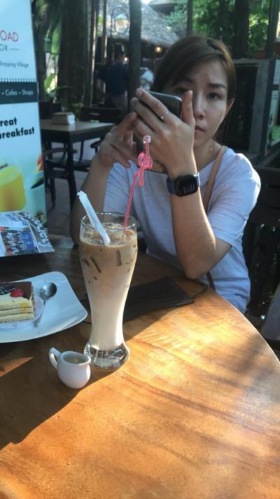 メイドインカンボジアマーケットに行った時寄りました。