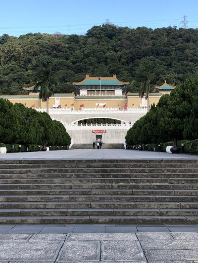 団体客で大混雑です