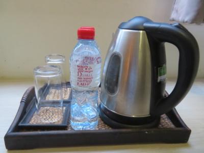 ミネラルウォーターがあります