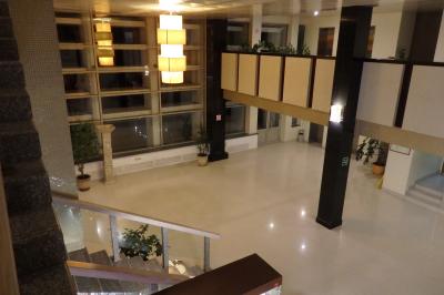 フロントロビー