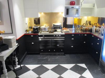 メルキュール パリ オペラ ルーブル