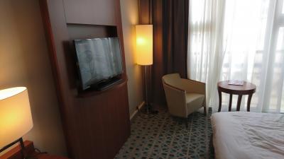 地下鉄駅の真上で便利な立地