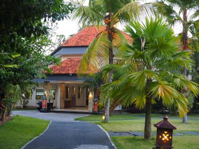 敷地が広く建物もたくさんあるので最初は迷います