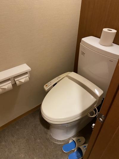 綺麗な客室とカニ食べ放題