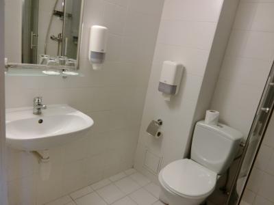 バスルームも清潔