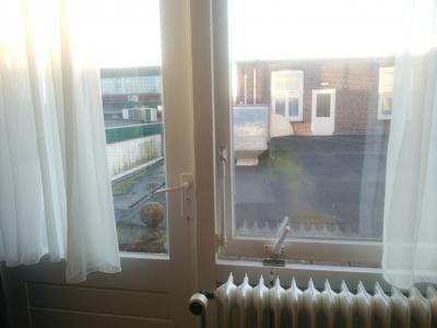 静かな部屋でした