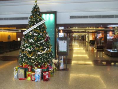 クリスマスシーズンのアマリ ブールバード ホテル
