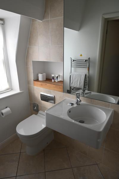 洗面台とトイレ