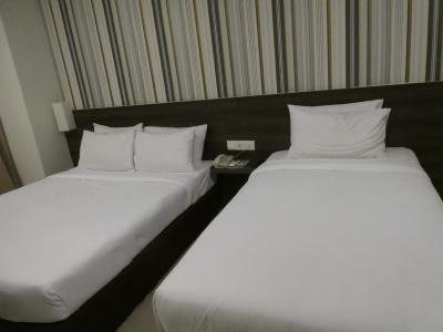 部屋はお値段に比べて広い