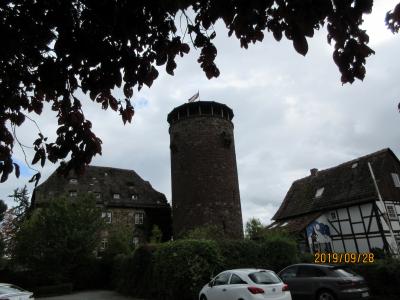 ラプンツェルの塔と古城ホテル　トレンデルブルグ城