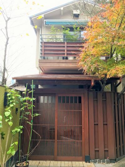 看板・表札のない一軒家レストラン