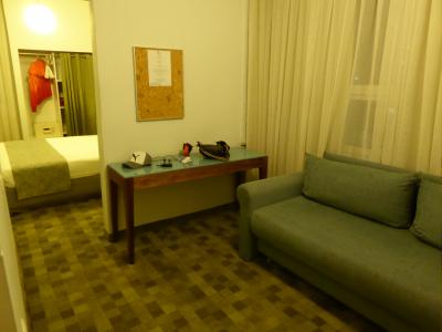 ソファー大きめ