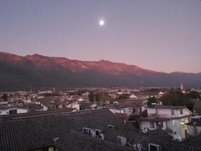 朝食を摂ったホテルの食堂からの眺望。