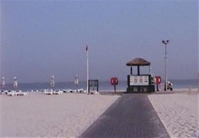 アラビア湾に面したプライベートビーチ！