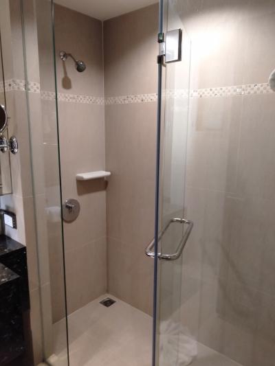 綺麗なシャワールーム