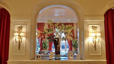 全面改装された清潔感のある落ち着いた内装が心地よい