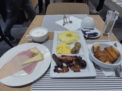 コンチネンタルな朝食