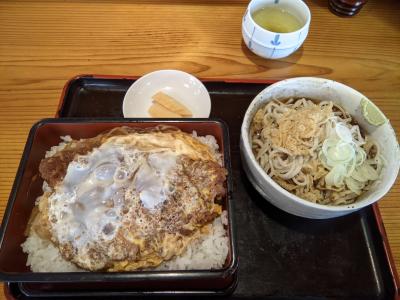 衣がしっかりザクザクのカツ丼