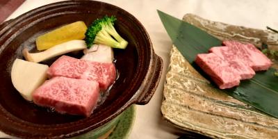四季折々の美しい器で戴く佐賀牛に、名物の湯豆腐は絶品ですよ～(*^^*)