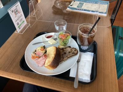 JR旭川駅前イオンの向かい、朝７：００から開店。ホテルの朝食ビュッフェが重すぎる時には、ここで朝食もいいかも！