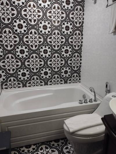 まずまずの広さですが、臭いが・・・