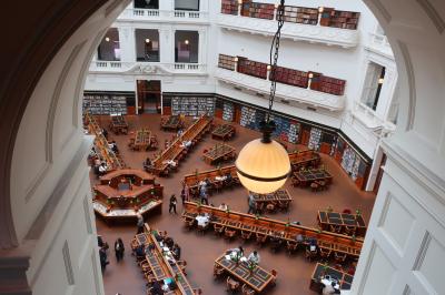 州立図書館とメルボルン セントラル
