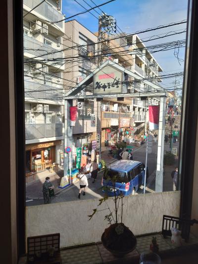 下町の商店街