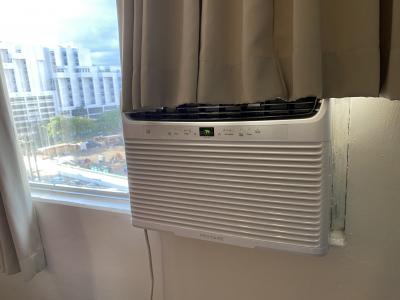 エアコン、音がうるさいです