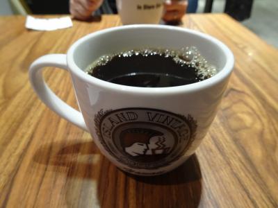 美味しいコナコーヒーが飲めます。夜も混んでました。