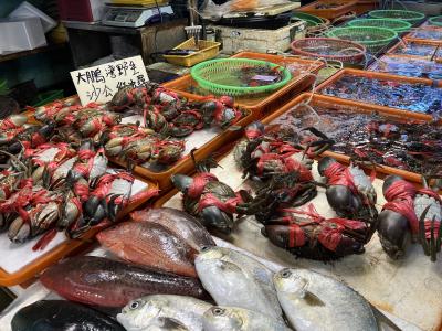 海鮮は地元食材を食べるべし