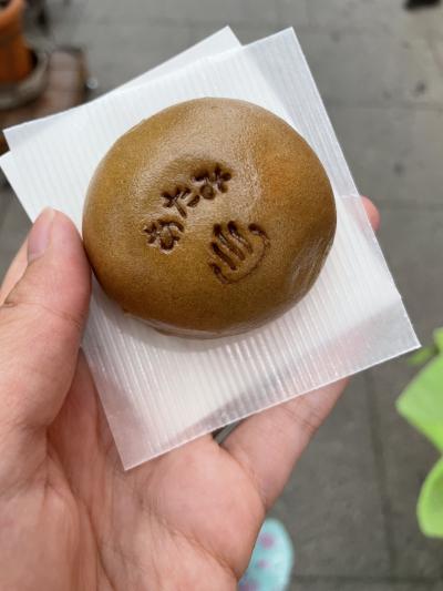 雨の日でも食べ歩き