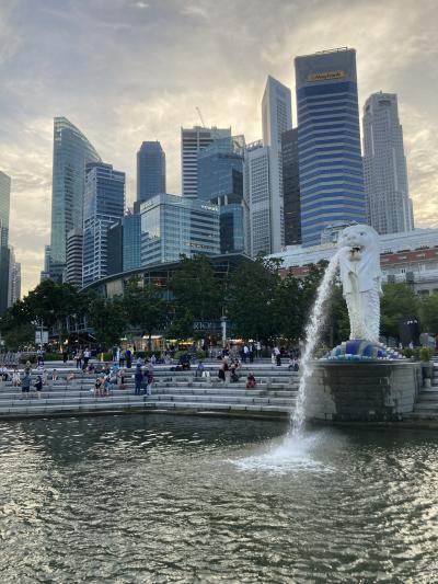 相変わらずシュール