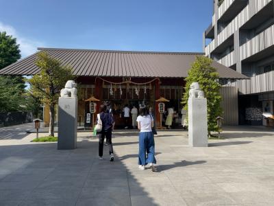 豪華絢爛な神社です