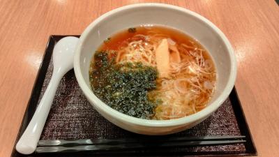 久々に宿泊したら夜鳴きそばが激ウマだった。