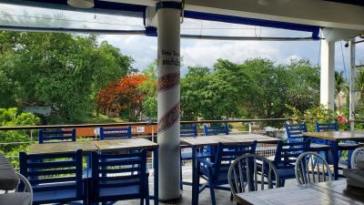 ルーフトップレストラン